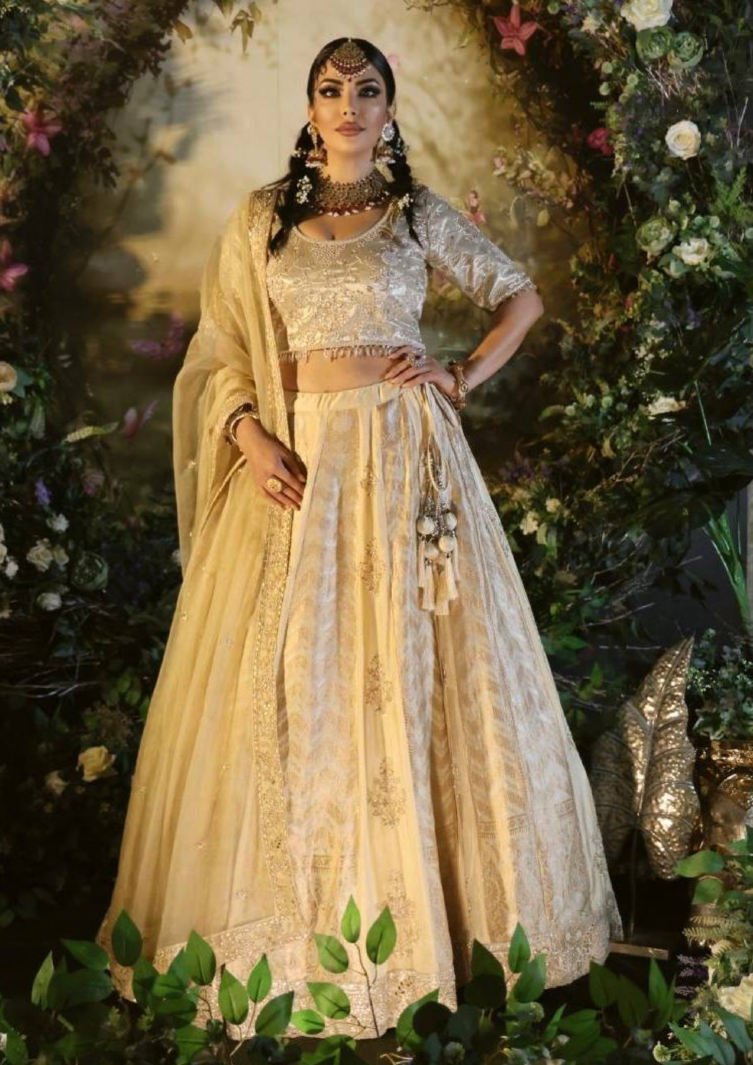 Traditional Wedding Ivory Gold Lehenga Set Dupattas