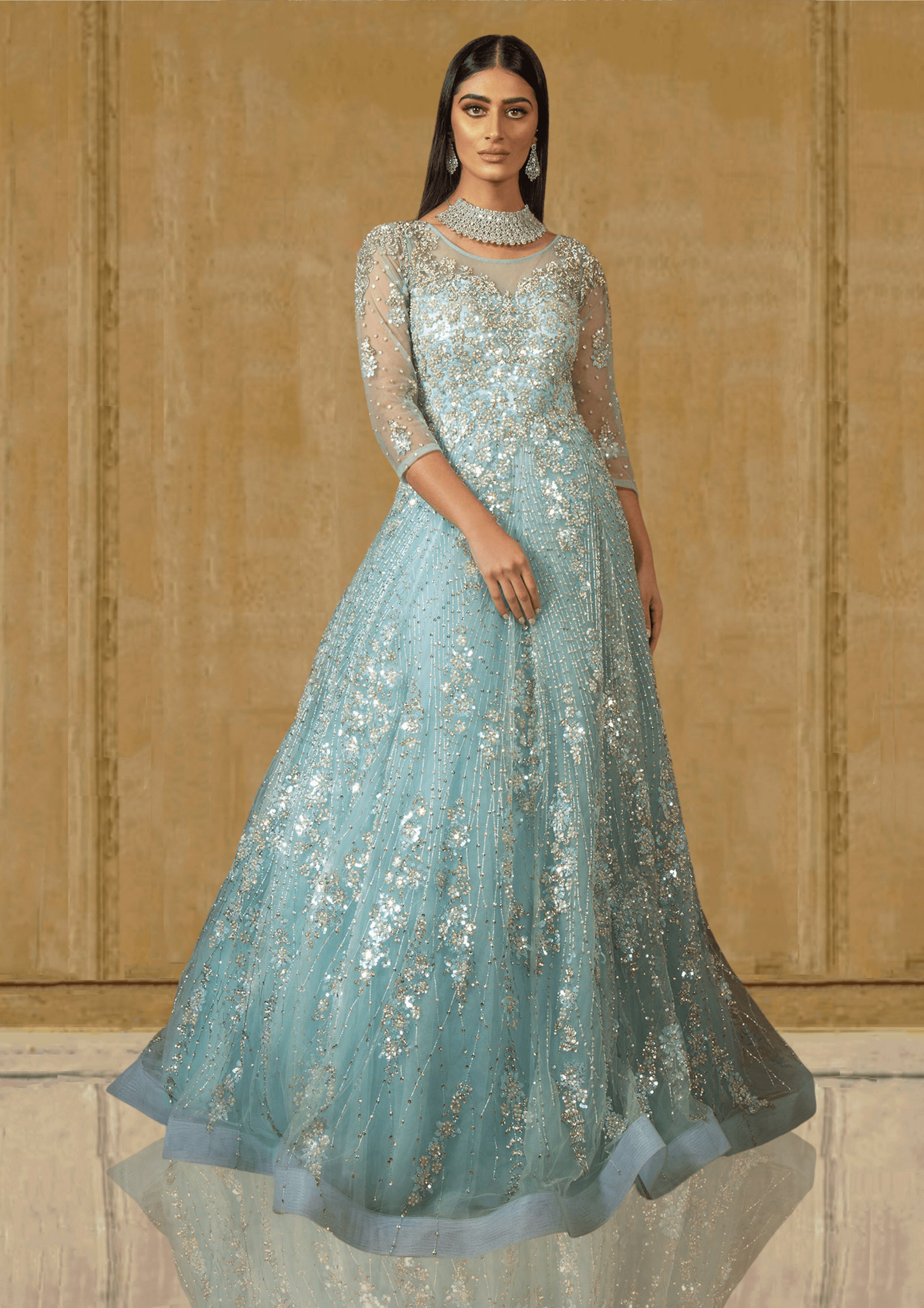 Blue gown best sale for party
